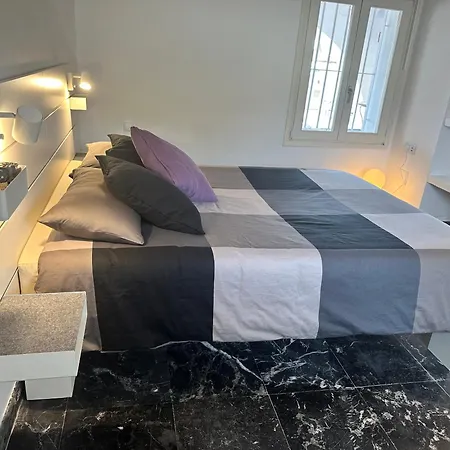 Couette-café Casabah 4*