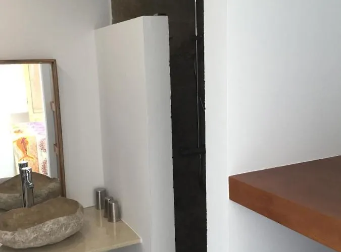 Casabah Oda ve Kahvaltı 4*